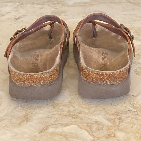 Mephisto Helen Gold Leather Thong Sandals - Picture 8 of 14